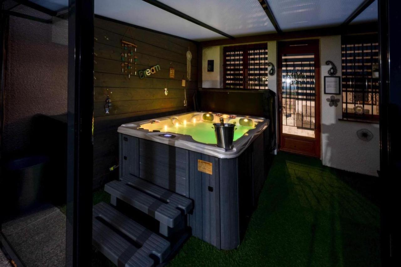 Spa Privatif Toulouse Jacuzzi Villa Aucamville Exterior foto